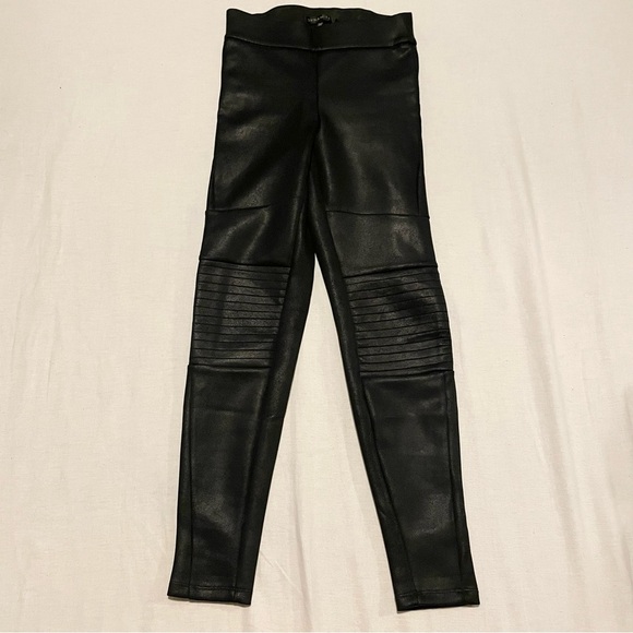 Dynamite Black Faux Leather Leggings Size XS - Picture 1 of 16